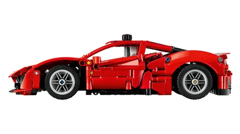 Ferrari 488 Pista autó – Az autó oldalról